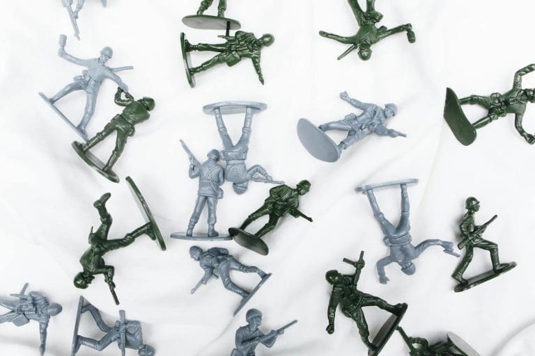Where To Play Warhammer 40K in Houston: Stores, GTs, and Hobby Tables